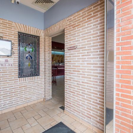 维瓦酒店 Griñón 外观 照片